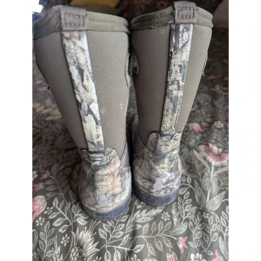 BOGS Winter Boots Youth Size 3 Camo Green Waterproof Outdoor Camouflage